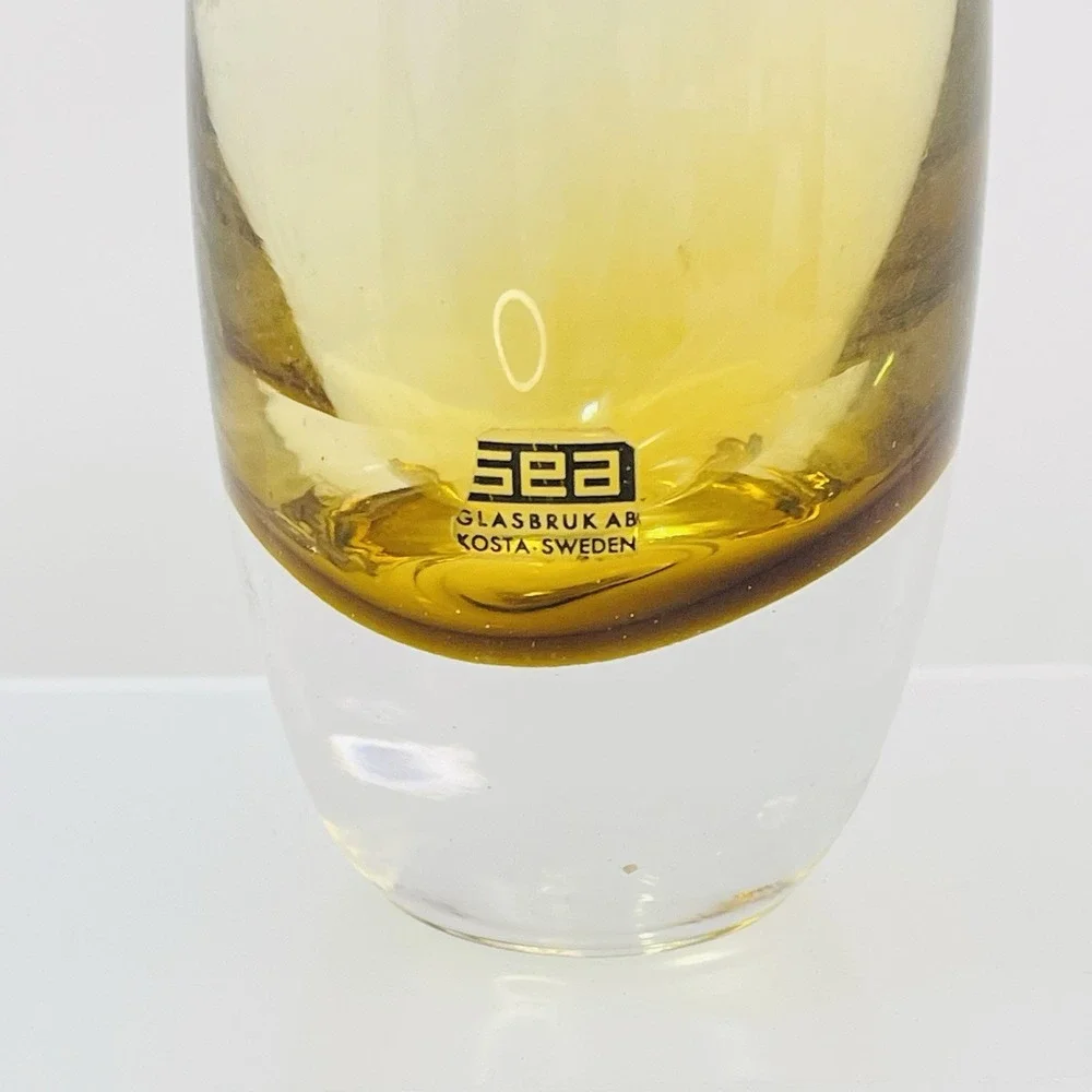 Sea Glasburk Signed Amber Bud Vase 7.25